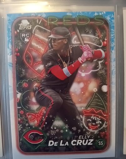 2024 Topps Holiday #H102 Elly De La Cruz — front