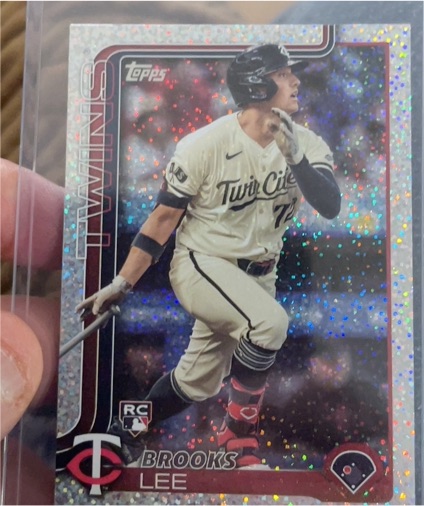 2025 Topps Series 1 #317 Brooks Lee — front