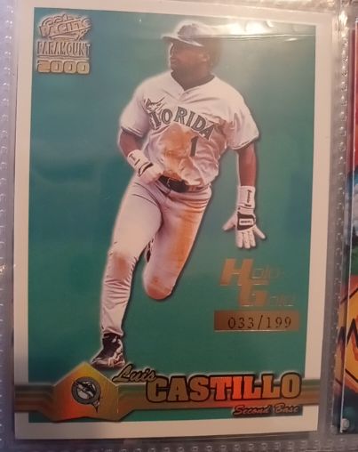 2000 Pacific Paramount #93 Luis Castillo — front