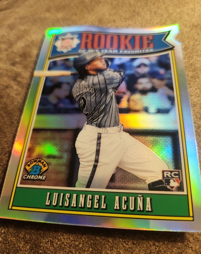 2025 Bowman Chrome Rookie of the Year Favorites #ROY-4 Luisangel Acuña — front