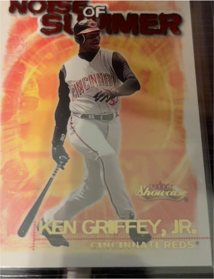 2000 Fleer Showcase Noise of Summer #5NS Ken Griffey Jr. — front
