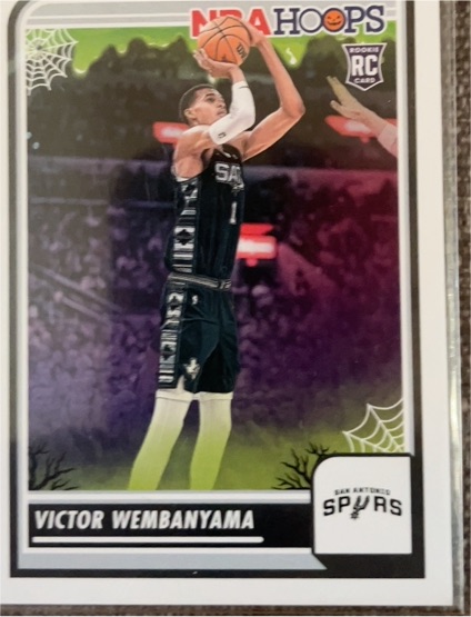2023-24 Panini Haunted Hoops #108 Victor Wembanyama — front