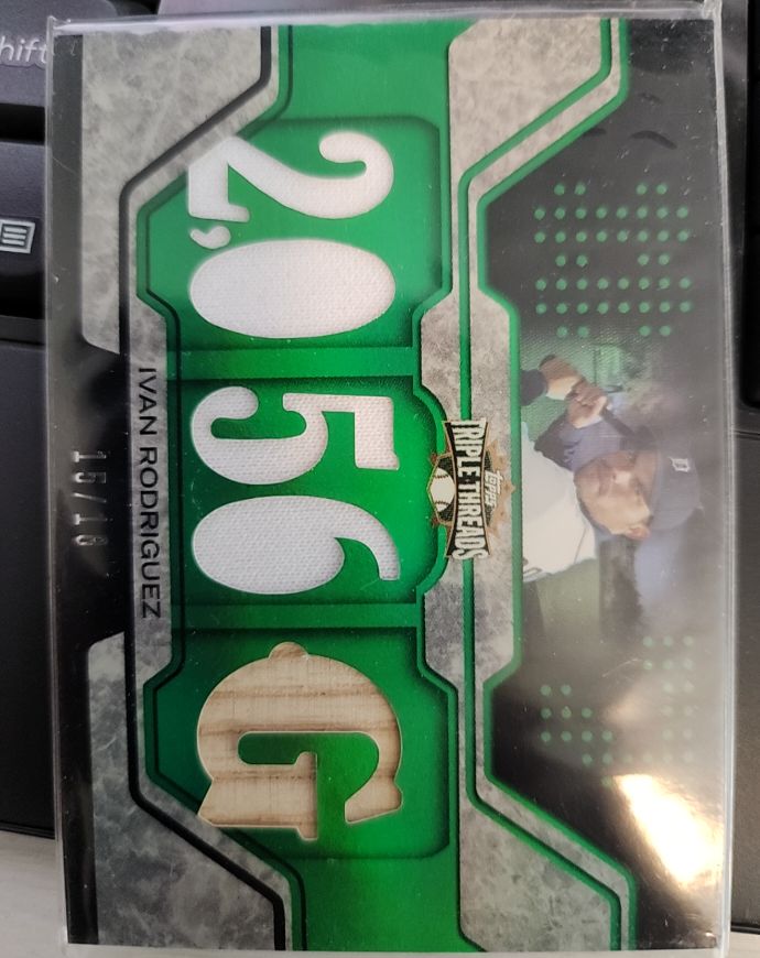 2008 Topps Triple Threads #TTR-166 Ivan Rodriguez — front