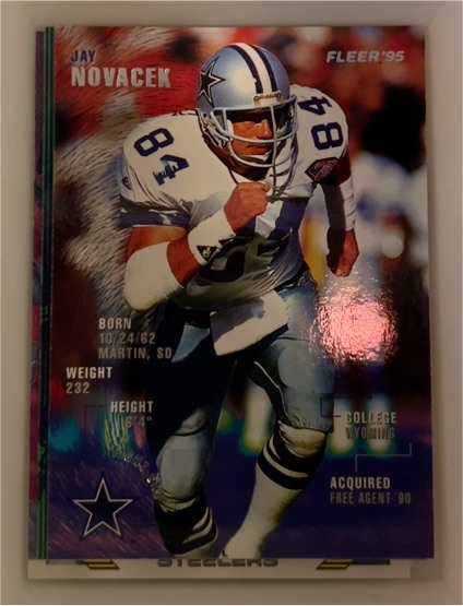 1995 Fleer #98 Jay Novacek — front