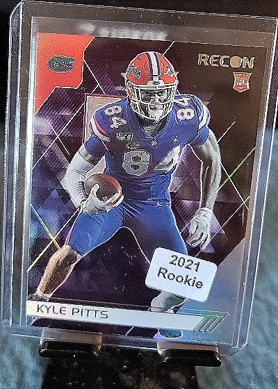 2021 Panini Chronicles Draft Picks Recon #149 Kyle Pitts Rookie — front