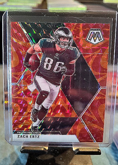 2020 Panini Mosaic #163 Zach Ertz — front