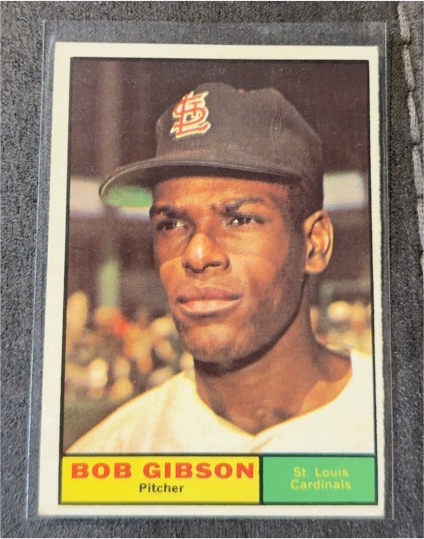 1961 Topps #211 Bob Gibson — front
