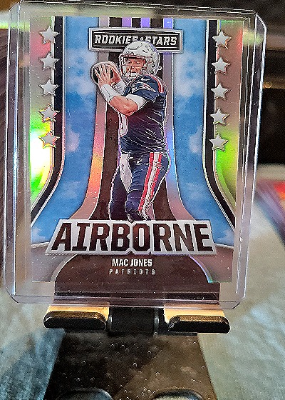 2023 Panini Rookies & Stars Airborne #AI-22 Mac Jones — front