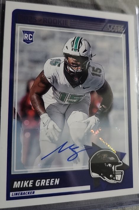 2025 Panini Score #88 Mike Green — front