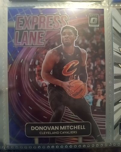 2022-23 Panini Donruss Optic #6 Donovan Mitchell Express Lane — front