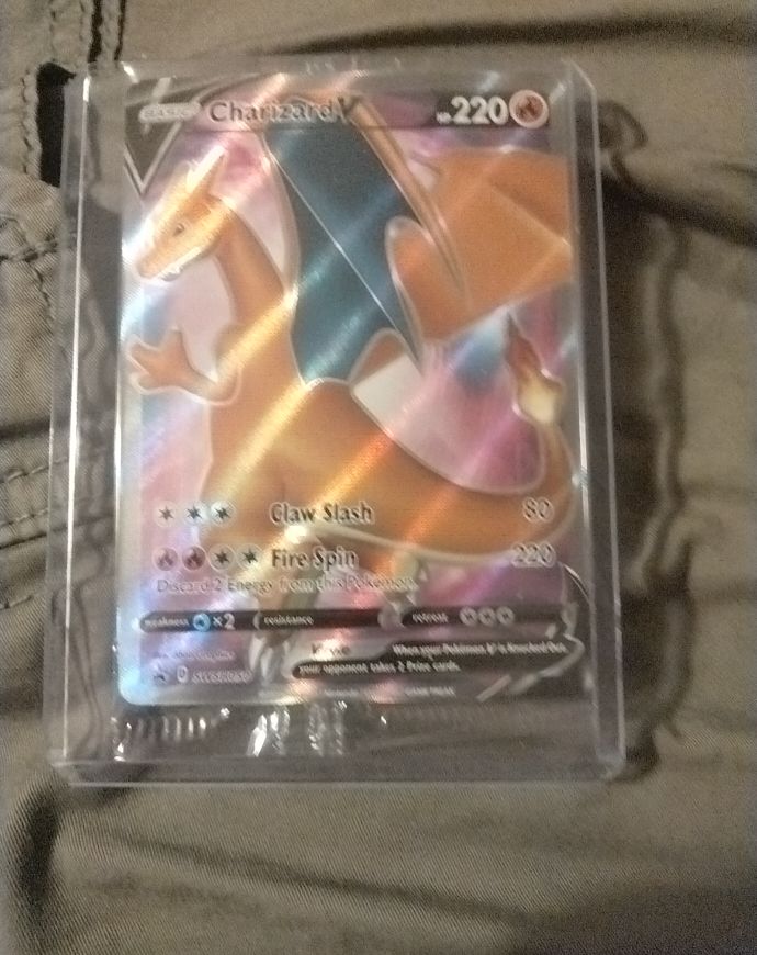 2020 Pokémon TCG Charizard V SWSH050 Champion's Path Black Star Promo — front