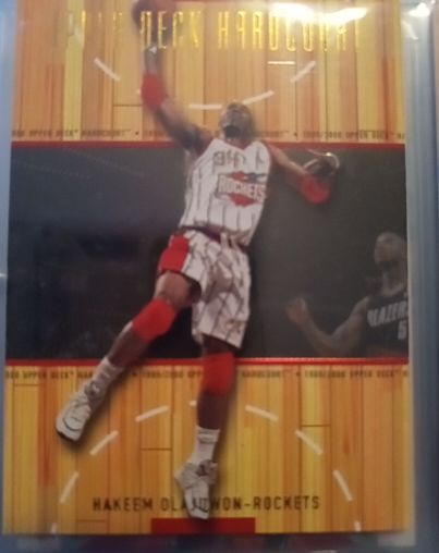 1999-00 Upper Deck Hardcourt #19 Hakeem Olajuwon — front