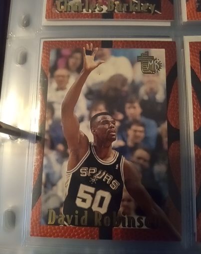 1994-95 Topps Embossed #88 David Robinson — front