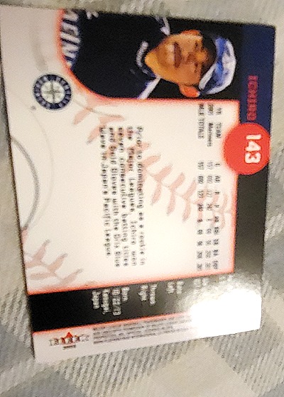 2001 Topps #143 Ichiro Suzuki — back