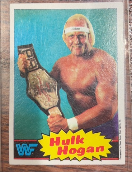 1985 Topps WWF #1 Hulk Hogan — front