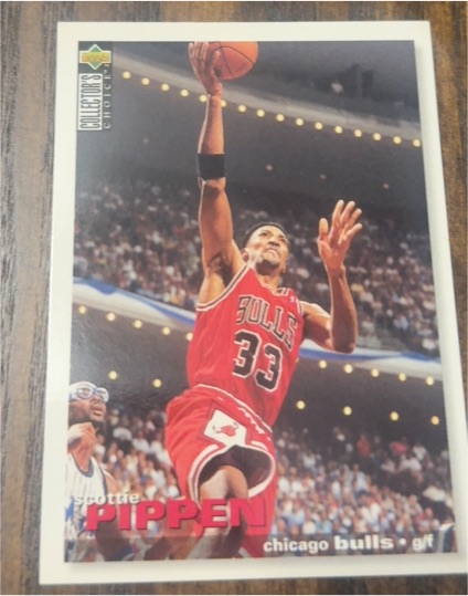 1995-96 Upper Deck Collector's Choice #215 Scottie Pippen — front