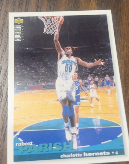 1995-96 Upper Deck Collector's Choice #100 Robert Parish — front