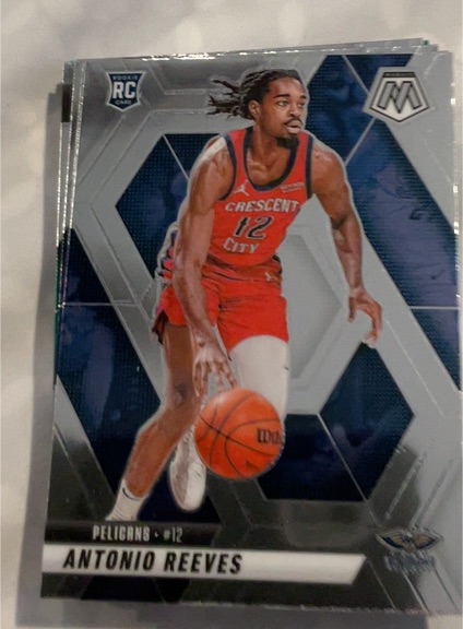 2022 Panini Mosaic #12 Antonio Reeves — front