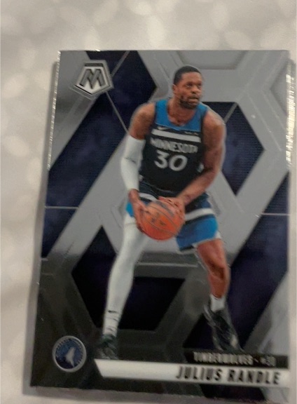 2022 Panini Mosaic #30 Julius Randle — front