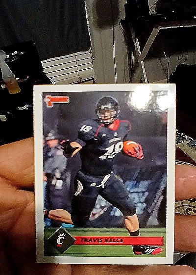 2013 Topps #1 Travis Kelce — front
