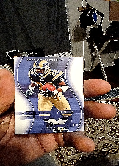 1997 Pacific #3 Marshall Faulk — front