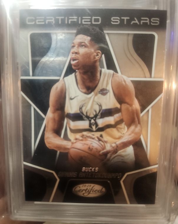 2018-19 Panini Certified #Certified Stars Giannis Antetokounmpo — front