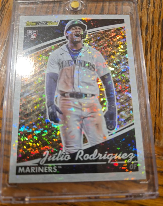 2022 Topps Black Gold #100 Julio Rodriguez — front