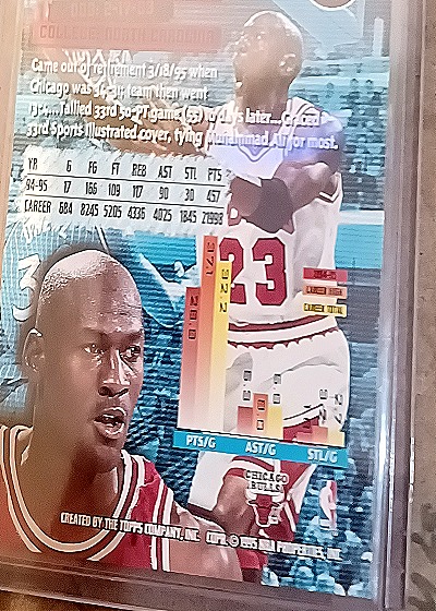 1995 Topps #3 Michael Jordan — front