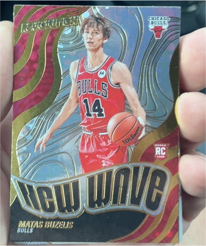 2022 Panini Revolution New Wave #14 Matas Buzelis — front