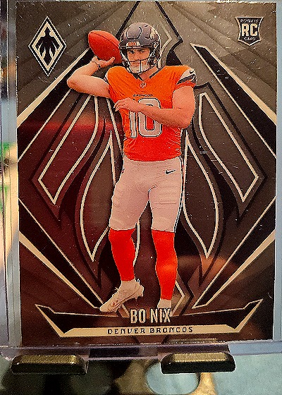 2023 Panini Phoenix #10 Bo Nix — front