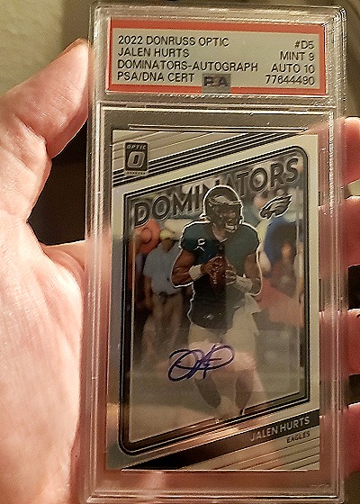 2022 Donruss Optic #D5 Jalen Hurts Dominators-Autograph — front