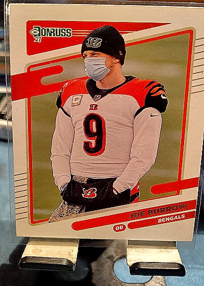 2021 Donruss #211 Joe Burrow — front