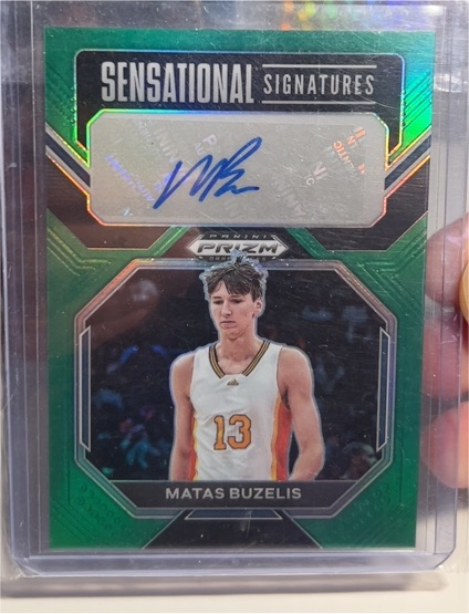 2022 Panini Prizm Sensational Signatures #SENS-13 Matas Buzelis — front