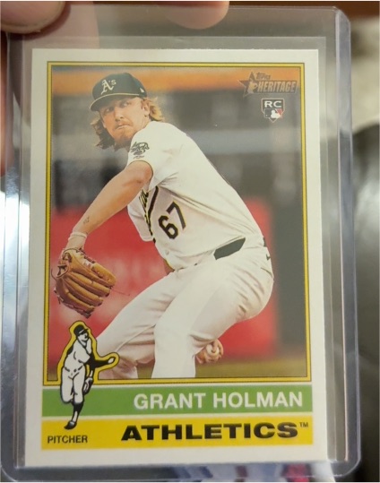 2022 Topps Heritage #67 Grant Holman — front