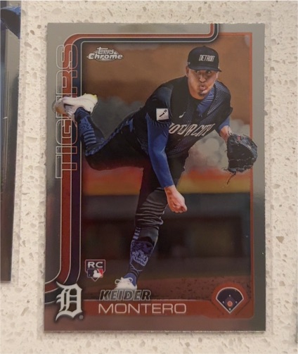2025 Topps Chrome #7 Keider Montero — front