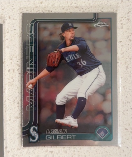 2025 Topps Chrome #11 Logan Gilbert — front