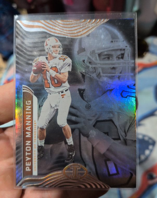 2023 Panini Chronicles Illusions Draft Picks #21 Peyton Manning — front