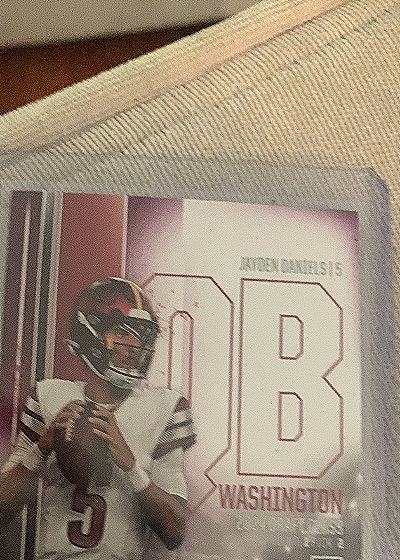 2025 Topps Signature Class #QB Kyler Daniels Washington — front