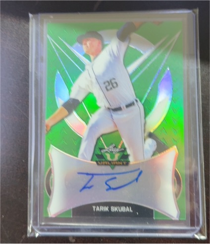 2019 Leaf Valiant Green Prismatic #BA-TS1 Tarik Skubal — front