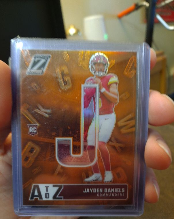 2024 Panini Zenith - A to Z Jayden Daniels #10 — front