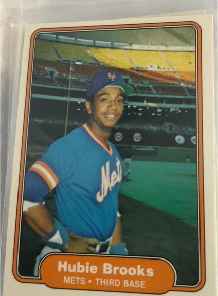 1982 Fleer #522 Hubie Brooks — front