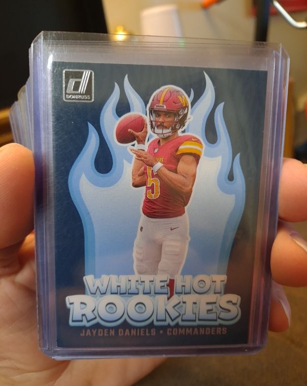 2024 Panini Donruss #WH8 White Hot Rookies Jayden Daniels — front