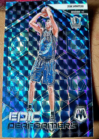 2021-22 Panini Mosaic #41 Dirk Nowitzki Epic Performers Mosaic Prizm — front