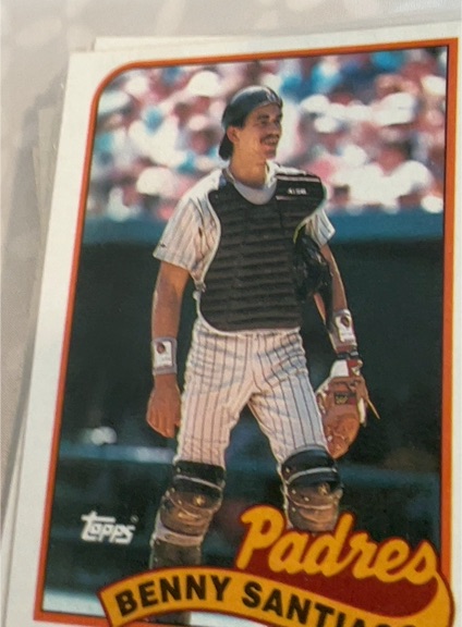 1989 Topps #256 Benny Santiago — front