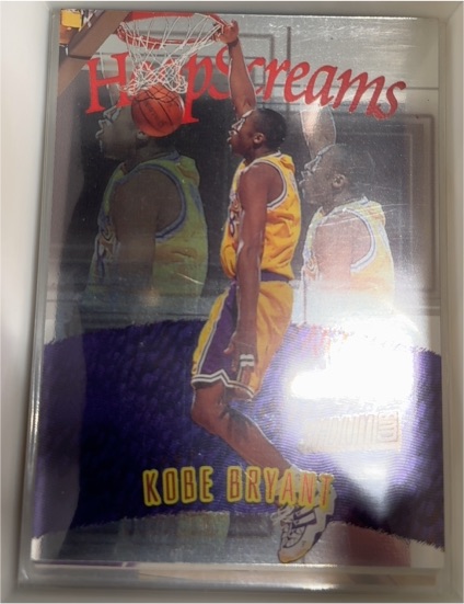 1997-98 Topps Stadium Club Hoop Screams #HS9 Kobe Bryant — front