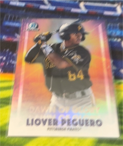 2021 Bowman Chrome Dawn of Glory Atomic Refractor #DOG-14 Liover Peguero — front