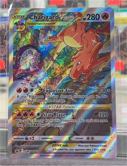 2022 Pokémon SWSH262 Charizard VSTAR — front