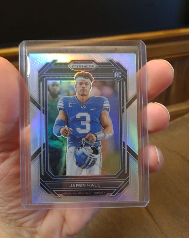 2023 Panini Prizm Draft Picks #105 Jaren Hall — front