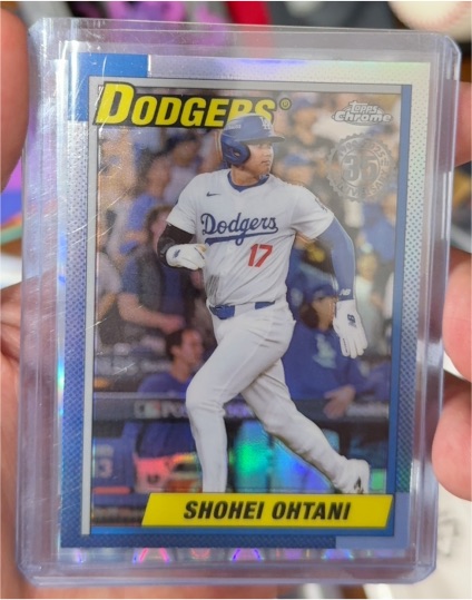 2025 Topps Chrome 90CB-7 Shohei Ohtani 1990 35th Anniversary Dodgers — front