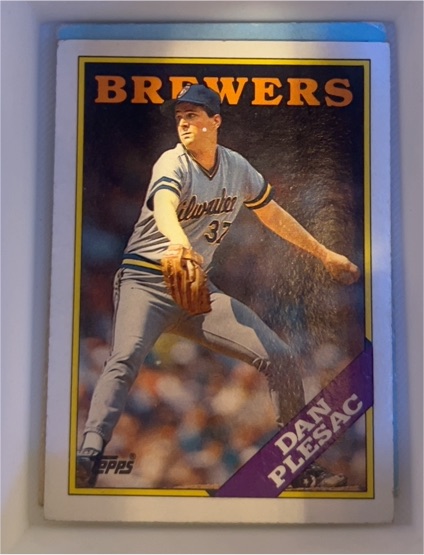 1988 Topps #670 Dan Plesac — front
